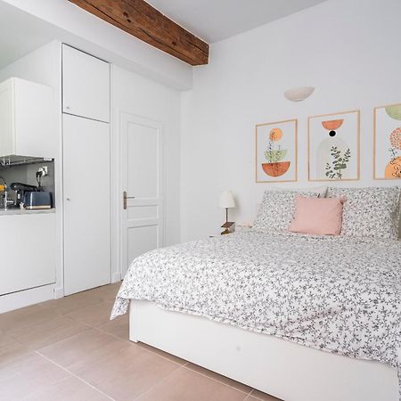 Apart Merryland Paris Chatelet Eksteriør billede
