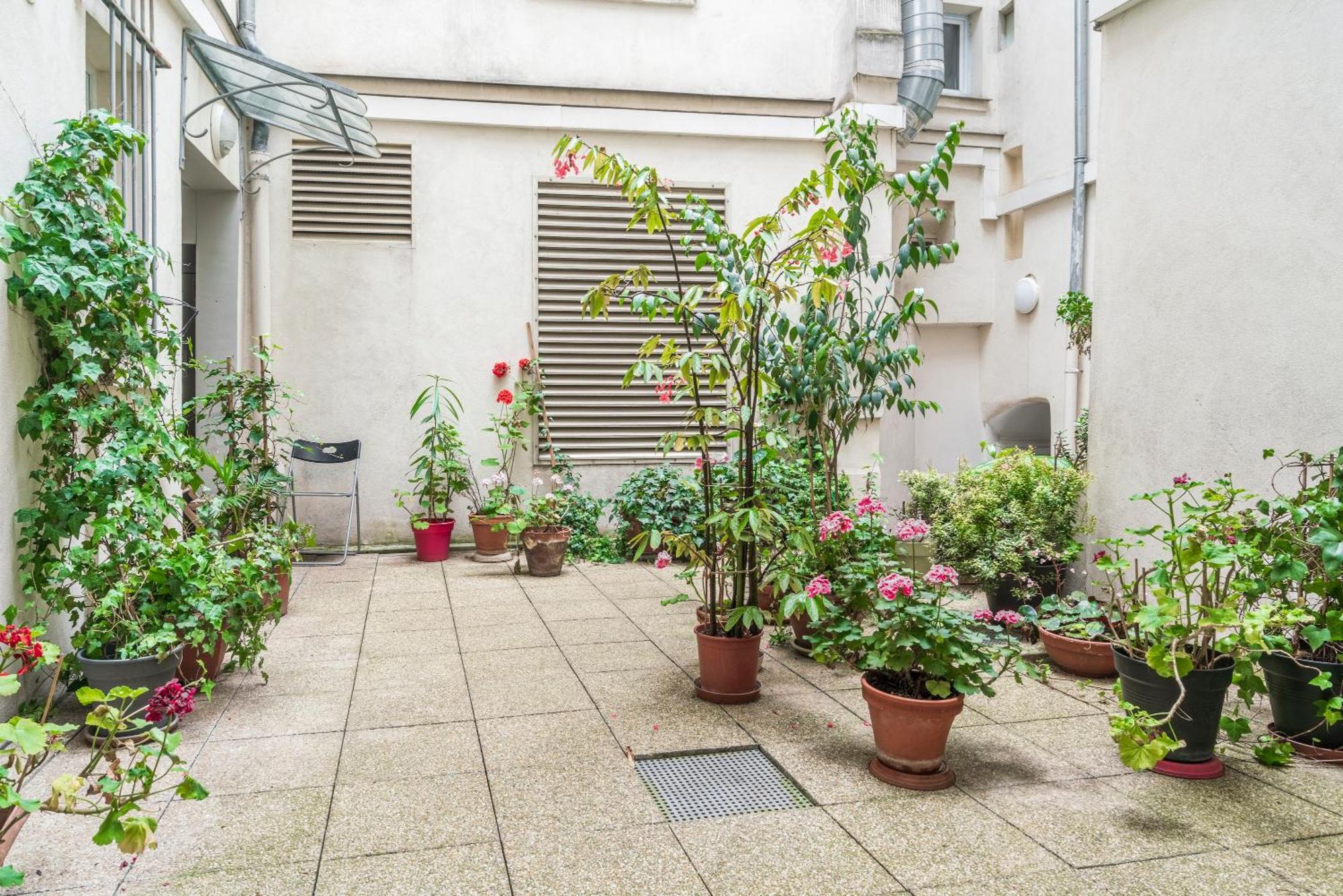 Apart Merryland Paris Chatelet Eksteriør billede