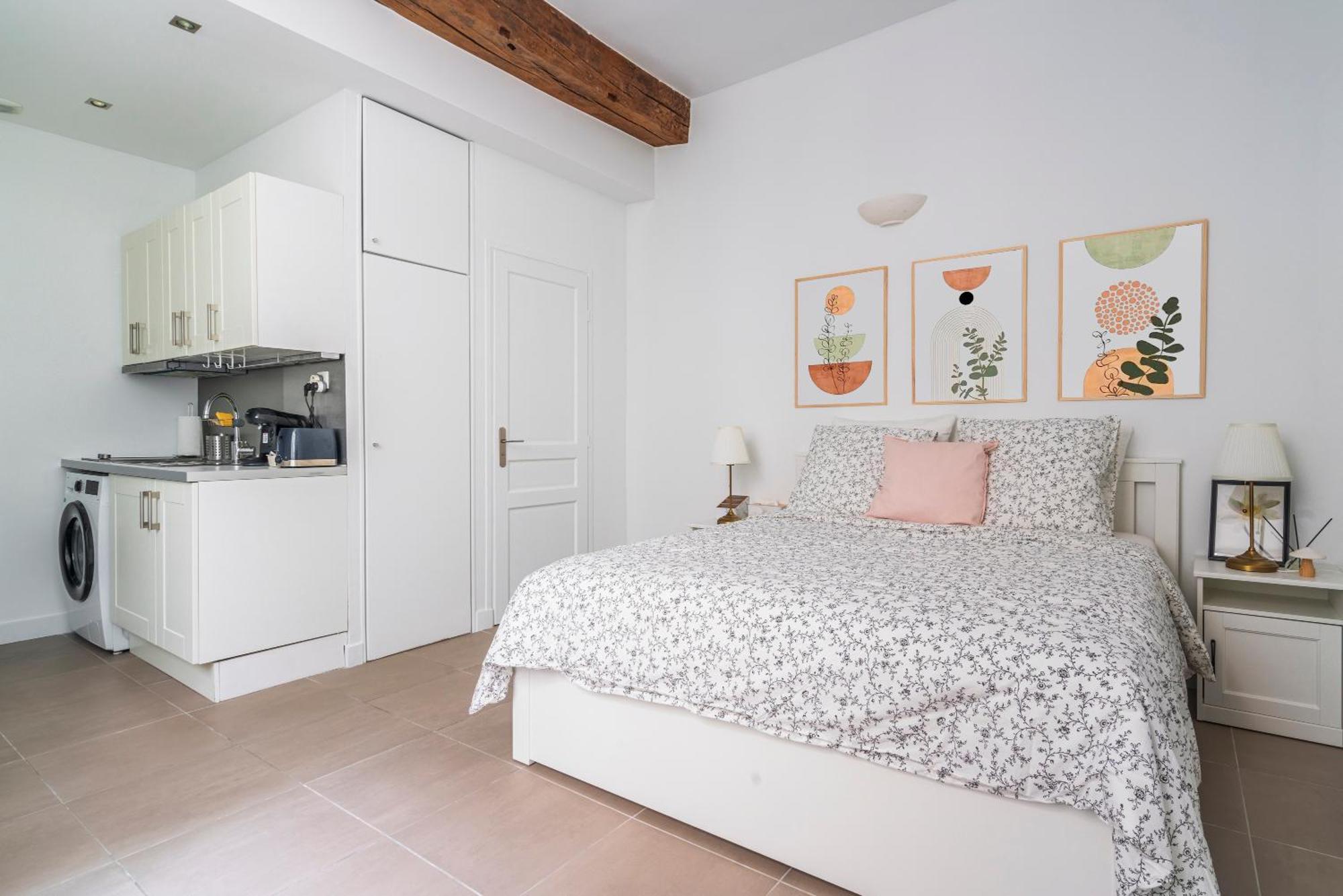 Apart Merryland Paris Chatelet Eksteriør billede